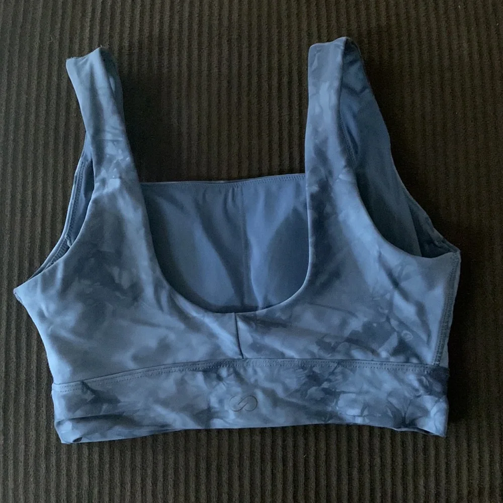 Calia by Carrie Underwood size M sports bra - Picture 2 of 4